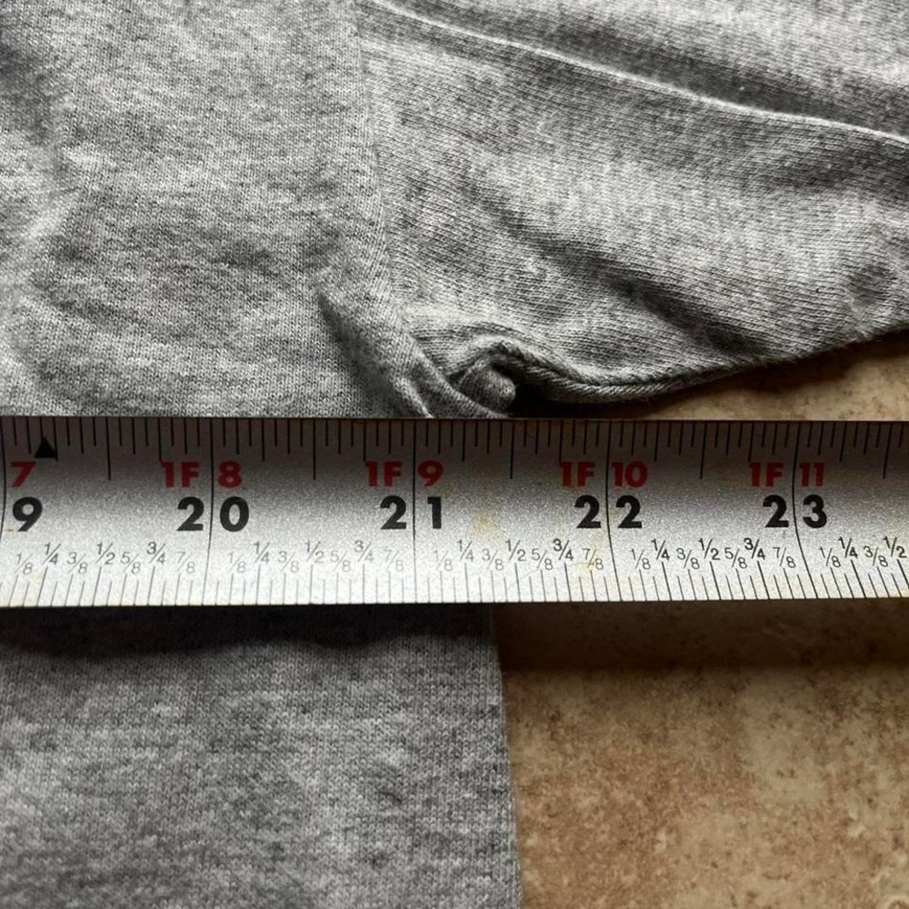 CLEANN Y2K grey graphic tee! -tagged L, see‎ measurements - Picture 7 of 8